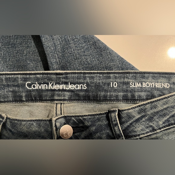 Calvin Klein Slim Boyfriend Jeans-size 10 - Picture 7 of 10